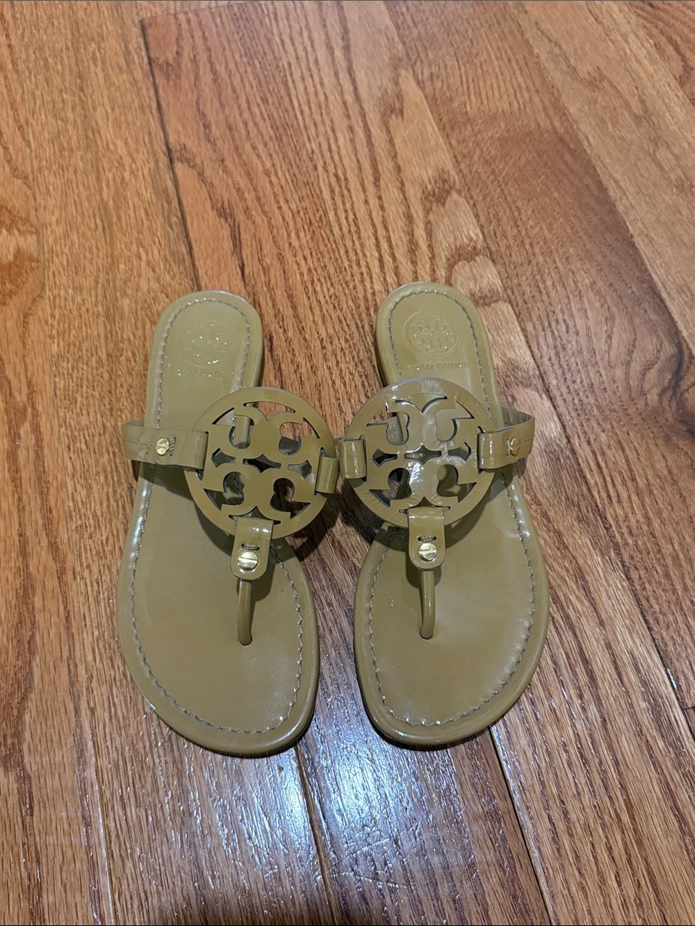 Tory Burch Miller Patent Sandal Size 6.5 - Picture 2 of 6